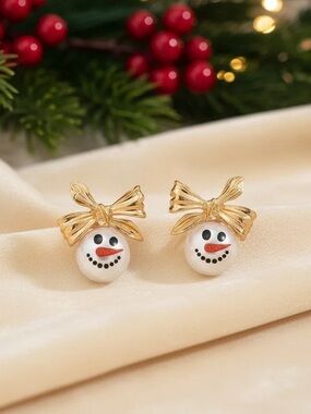 Gold Bow Snowman Pearl Stud Earrings